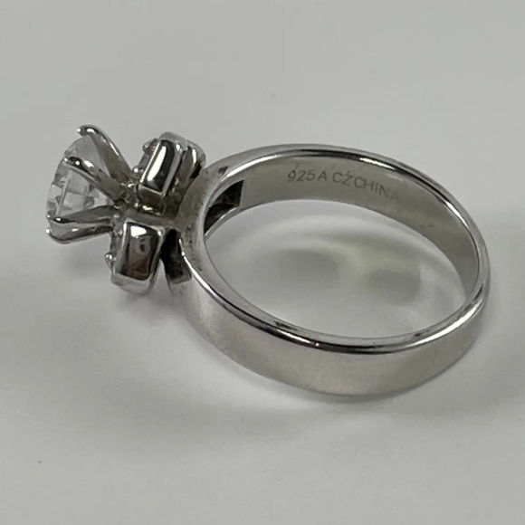 TRUE VINTAGE ESTATE SIGNED STERLING SILVER 925 RING SZ 6.00 CZ Flower - Picture 5 of 10